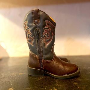 Magellan brown/black boots size 8